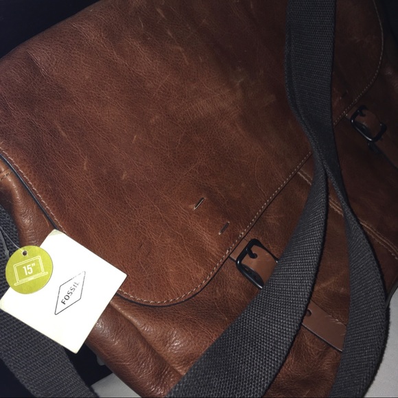 Fossil Buckner Messenger Bag - Picture 5 of 5